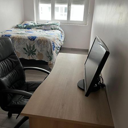 Appartement Pres De La Defense Nanterre Eksteriør billede