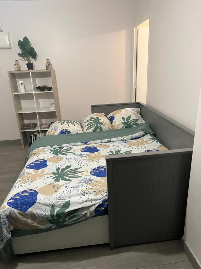 Appartement Pres De La Defense Nanterre Eksteriør billede